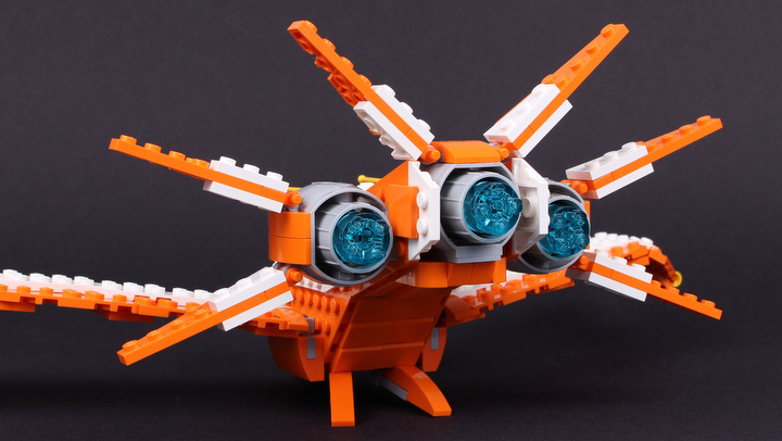 LEGO MOC - LEGO-конкурс 'Путь к звездам' - Рыжик: Кормовая часть кажется состоит из кучи рулей и маленьких крыльев