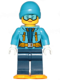 LEGO cty0906 Arctic Explorer Female - Ski Beanie Hat, Light Blue Ski Goggles, Snowshoes