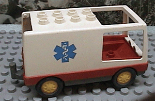 duplo ambulance
