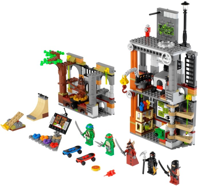 Bricker - Конструктор LEGO 79103 Черепашки-ниндзя: Атака на базу черепашек  (Turtle Lair Attack)