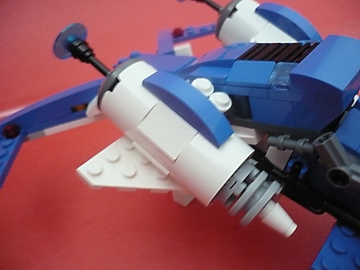 LEGO MOC - В далекой-далекой галактике... - Звездолёт 'СИНЕЕ НЕБО'