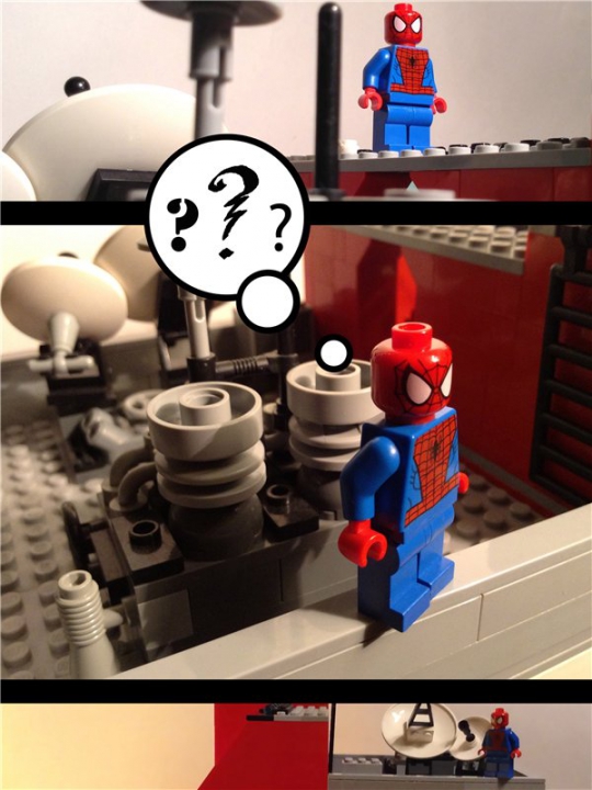 LEGO MOC - Новогодний Кубик 2014 - Дежурство в новогоднюю смену: Неожиданно Спайдермен заметил бандитов, которые решили ограбить банкомат.<br />
<br />
<p>- Эх подарок немного подождет, придется задержать преступников до приезда полиции? - печально сказал Спайдермен.