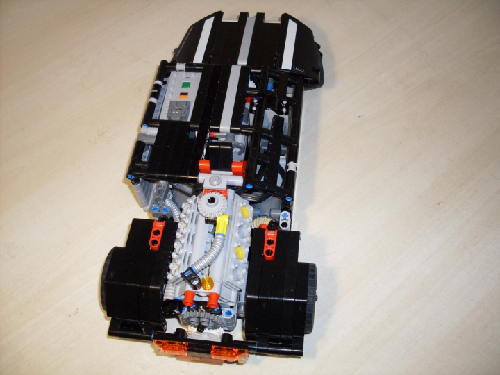 LEGO MOC - Technic-конкурс 'Легковой автомобиль' - Спорткар