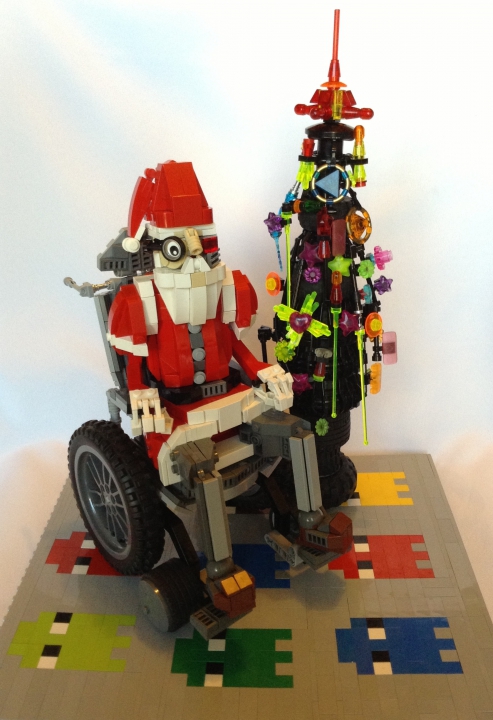 LEGO MOC - Новогодний Кубик 3015 - Дед мороз 3015: Дедушке морозу очень понравилась елочка и то как ее украсили