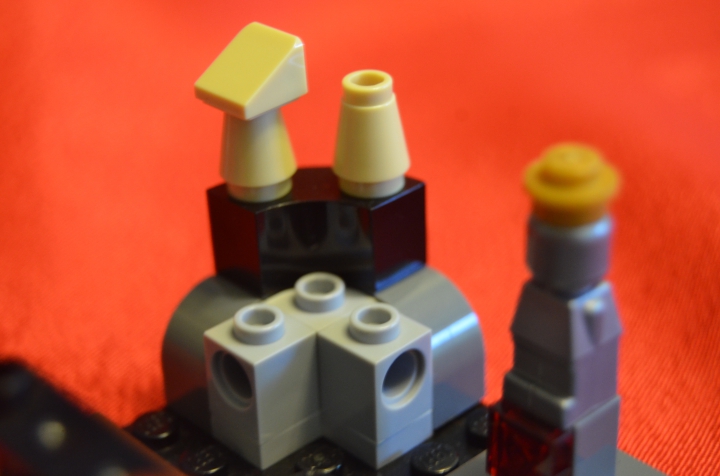 LEGO MOC - Битва Мастеров 'В кубе' - Атака на Темный Замок: Остатки архитектуры времен бывшего короля.