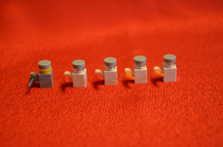 LEGO MOC - Битва Мастеров 'В кубе' - Атака на Темный Замок: Главные герои (слева направо): Грин Димус, два Грената и два Мандара.