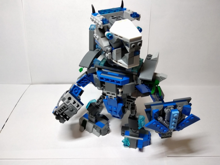 LEGO MOC - Фантастические твари и кто их фантазирует - Кристальный защитник