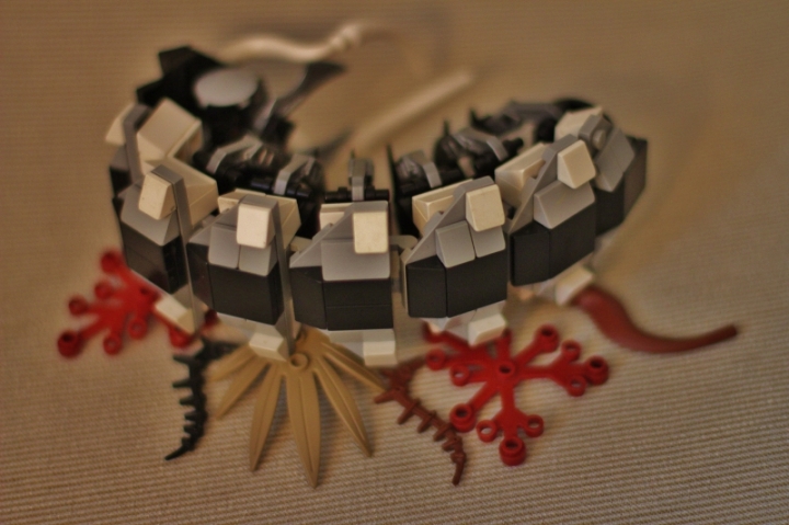 LEGO MOC - Фантастические твари и кто их фантазирует - Буйволиный Кракс: После еды.