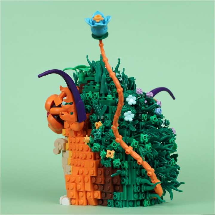 LEGO MOC - Фантастические твари и кто их фантазирует - Садовый дракончик: Но теперь максимум, на что он способен - упасть мордочкой в землю. А потом ждать помощи, чтобы подняться.