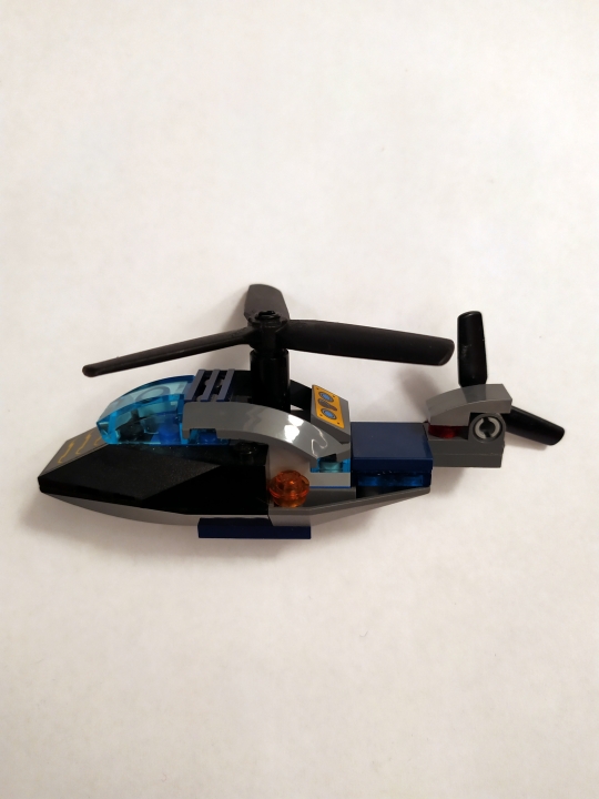 LEGO MOC - 16x16: Микро - Вертолет Бэтмена (миниатюра) : Вид со стороны