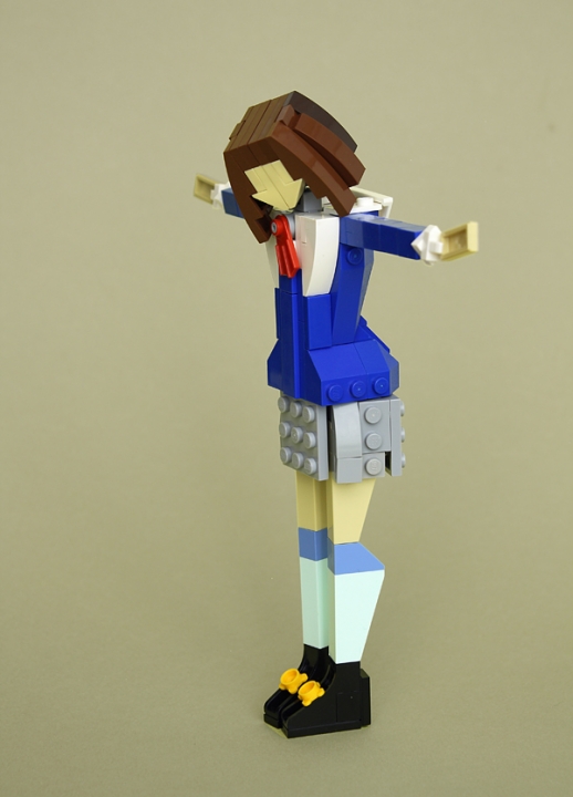 LEGO MOC - LEGO-конкурс 16x16: 'Киберпанк' - Телохранитель: Принцесса Кагуя