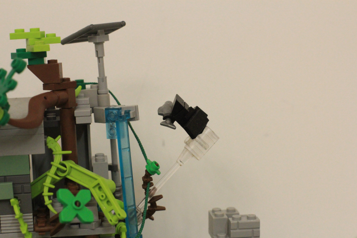 LEGO MOC - LEGO-конкурс 'Светлое будущее' - Будущее для земли...: А Ворон летит к себе на крышу