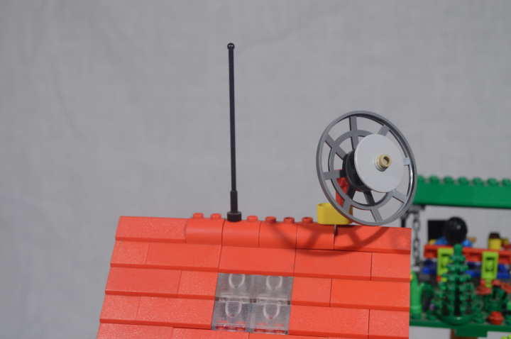LEGO MOC - LEGO-конкурс 'Светлое будущее' - Парящая дача: С антеннами легко поддерживать связь с внешнем миром