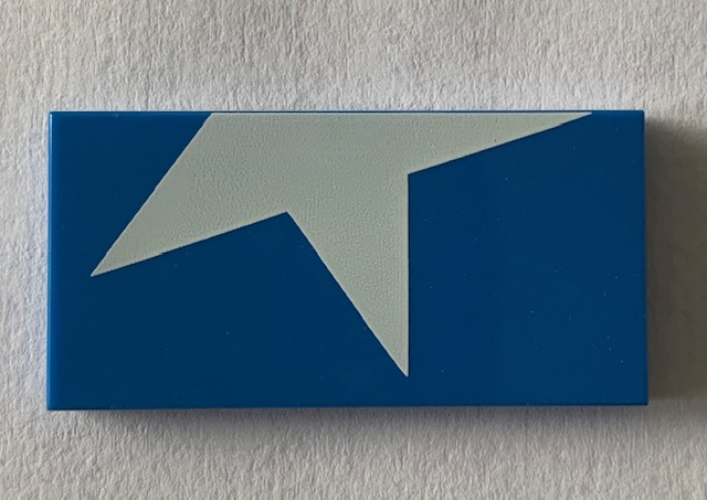 87079pb0825L
